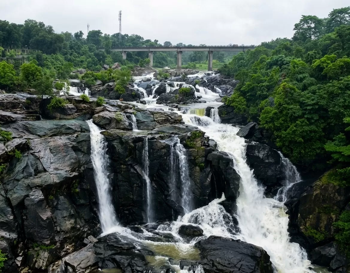 Hundru Falls